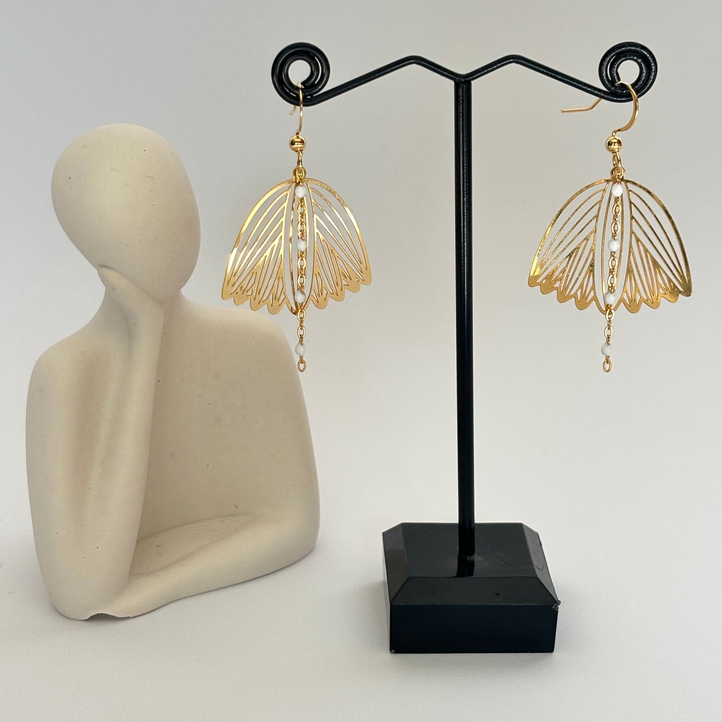 Boucles d oreilles muguet légèreté estivale