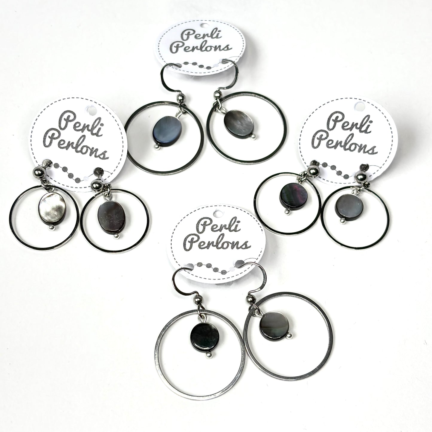 Boucles nacre encerclées