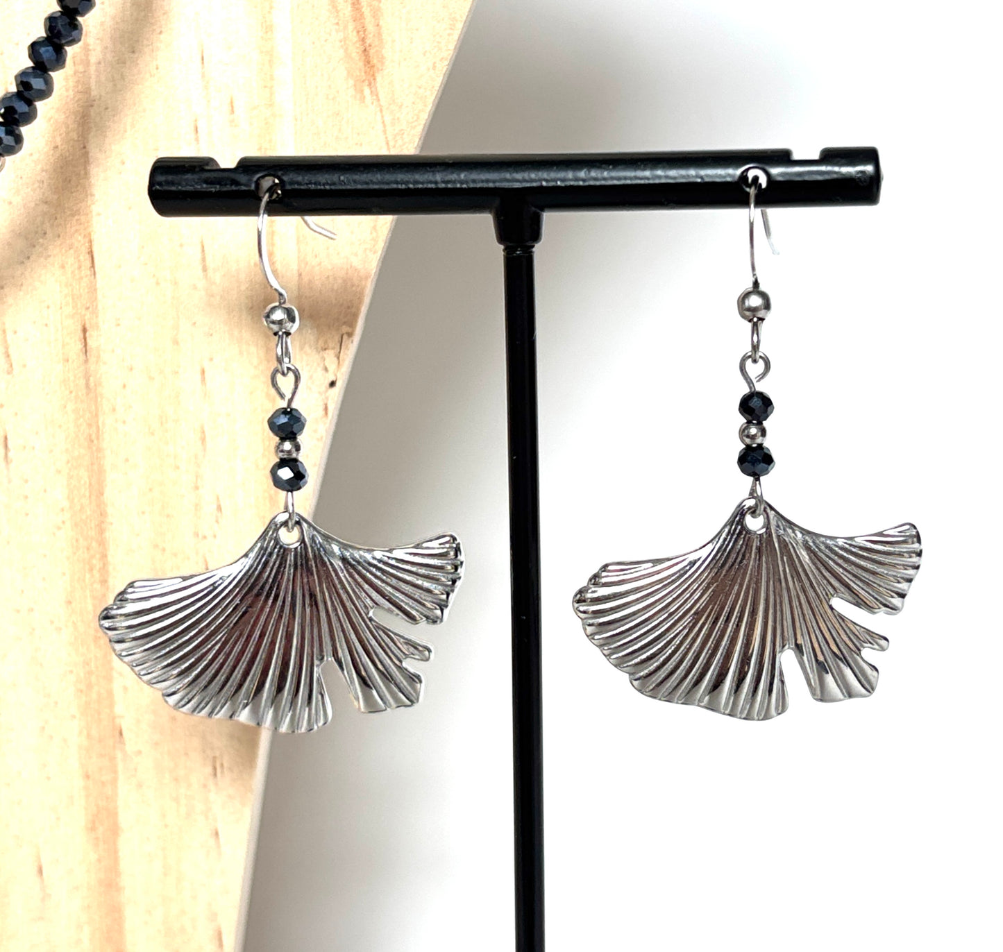 Boucles fleur ou feuille
