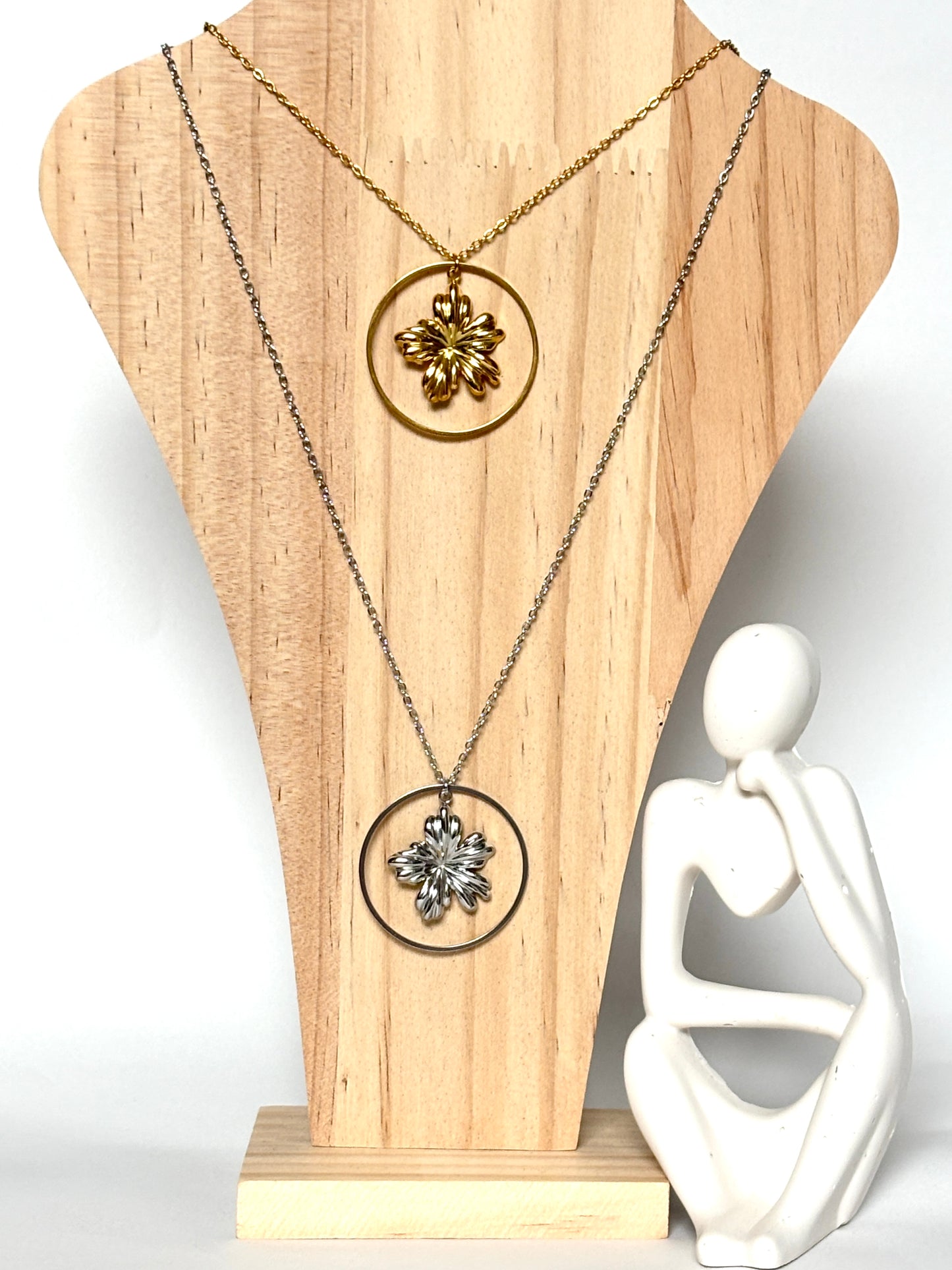 Collier tout fleur