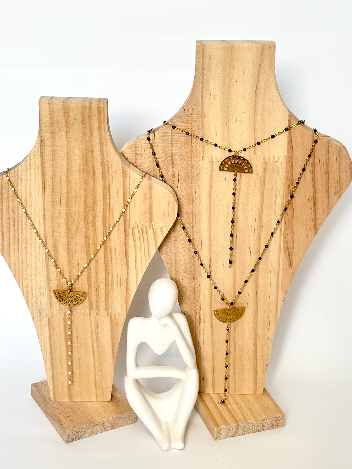 Collier assymétrique