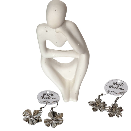 Boucles fleur ou feuille