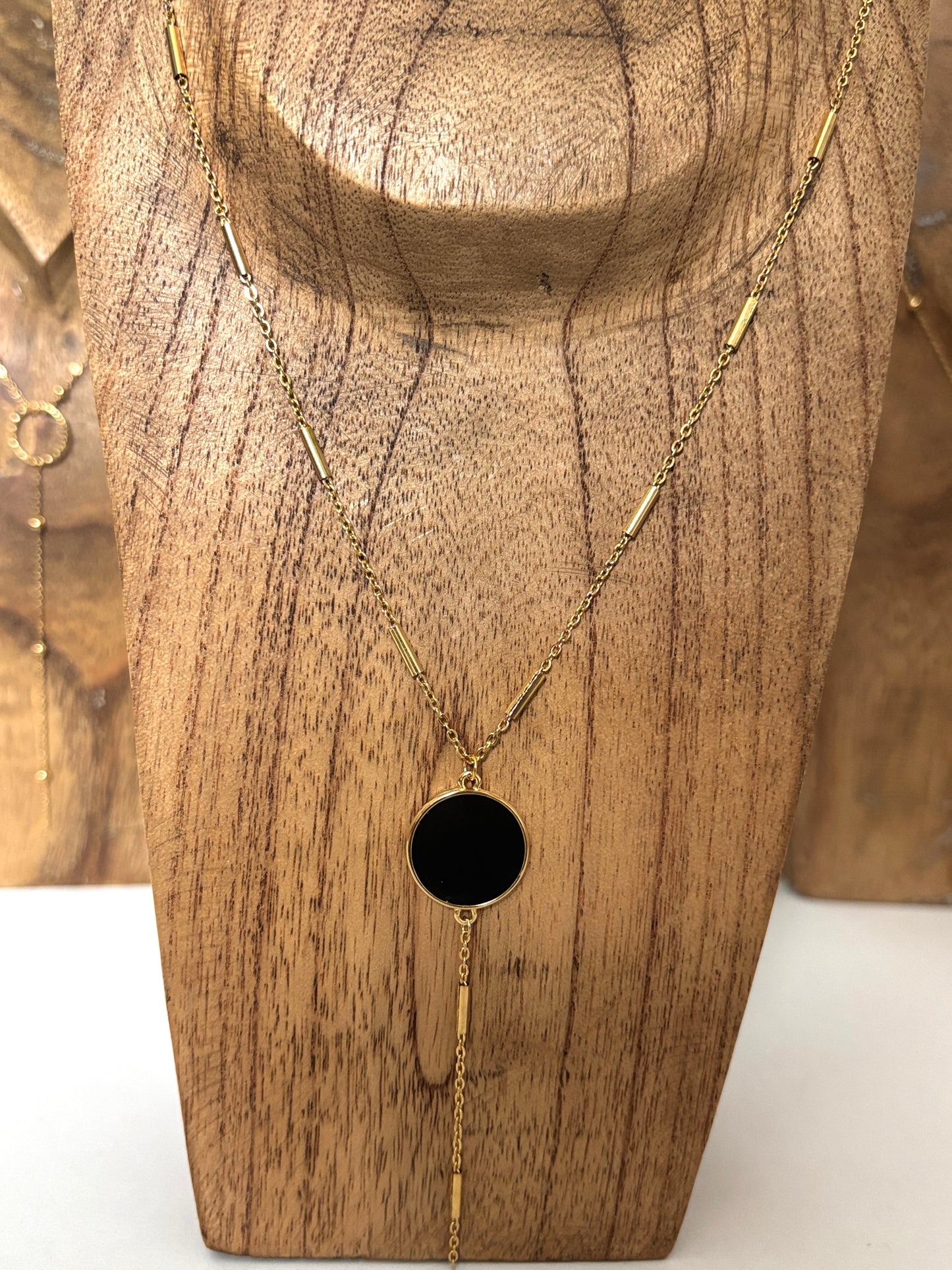 Collier sautoir cercle et vitrail